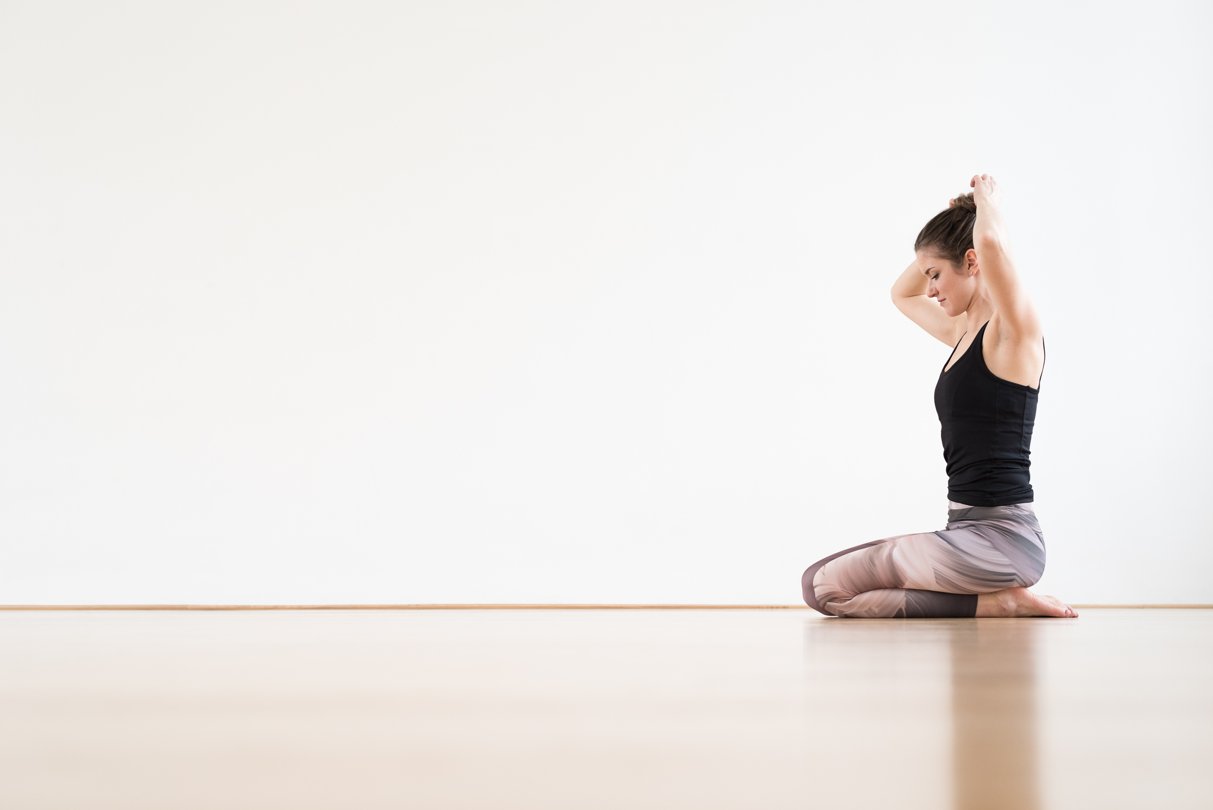 Yoga im Büro mit lovelicious yoga - Ines Brandelmayr