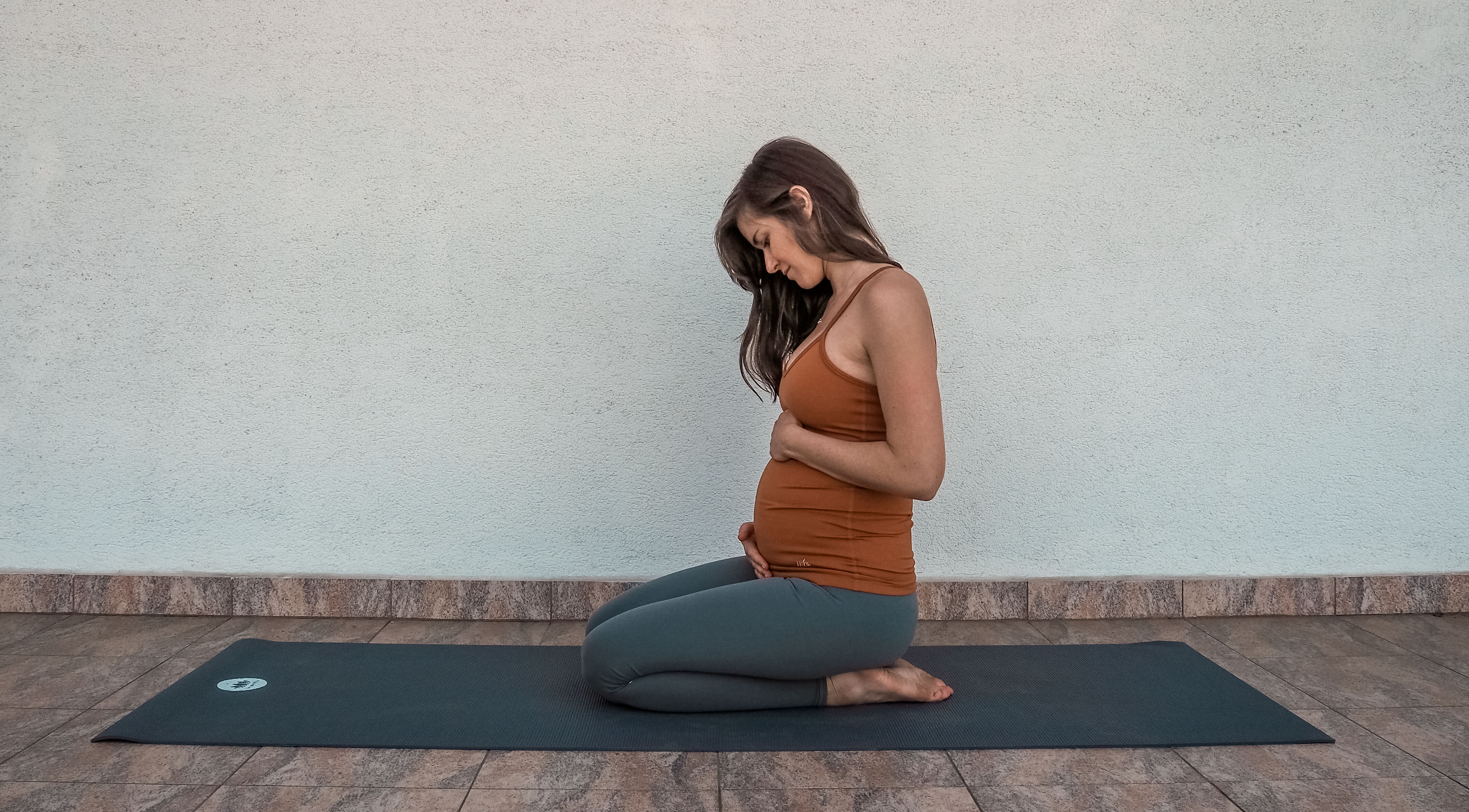 Yoga mit Babybauch